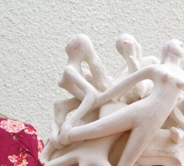Elisavetasivas in love art sculptures