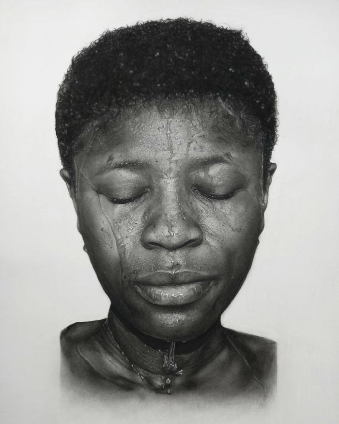 Realistic looking charcoal drawing of pretty girl