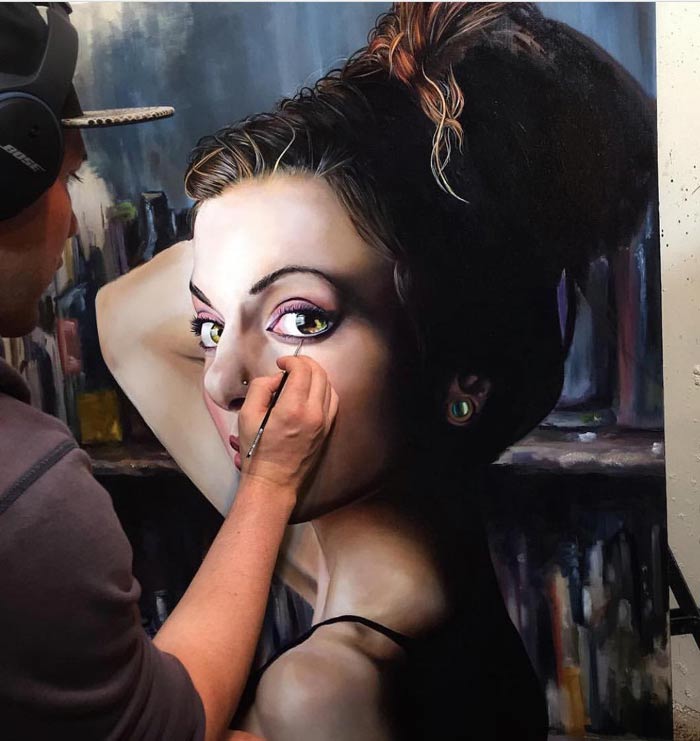 Artist Mike Rogers Creates Incredibly Realistic portrait painting