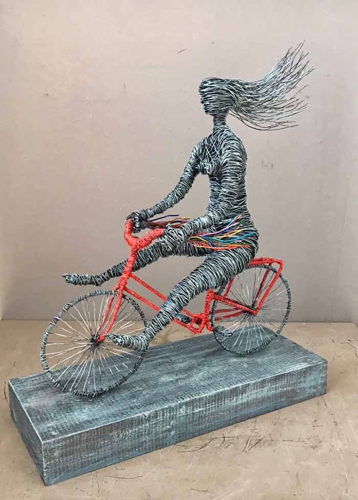 Born to Ride wire sculpture by Annie Glass