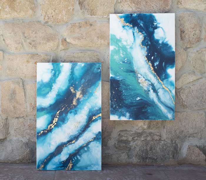 abstract fluid painting by Elisa