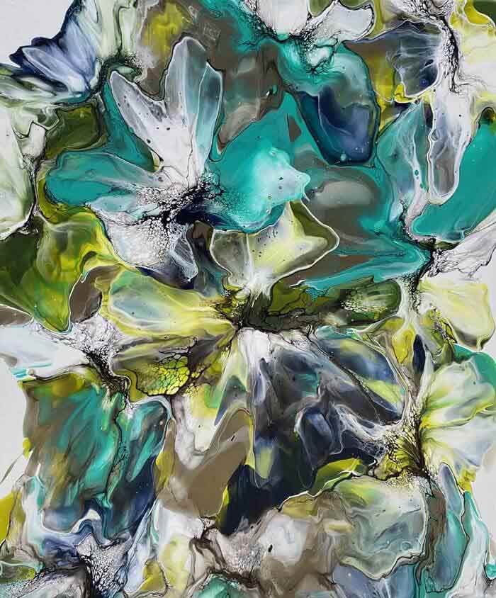 Fluid art painting by Lesley Nilsson