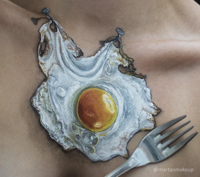 Body art Huevo hiperrealist by Marta Ortega