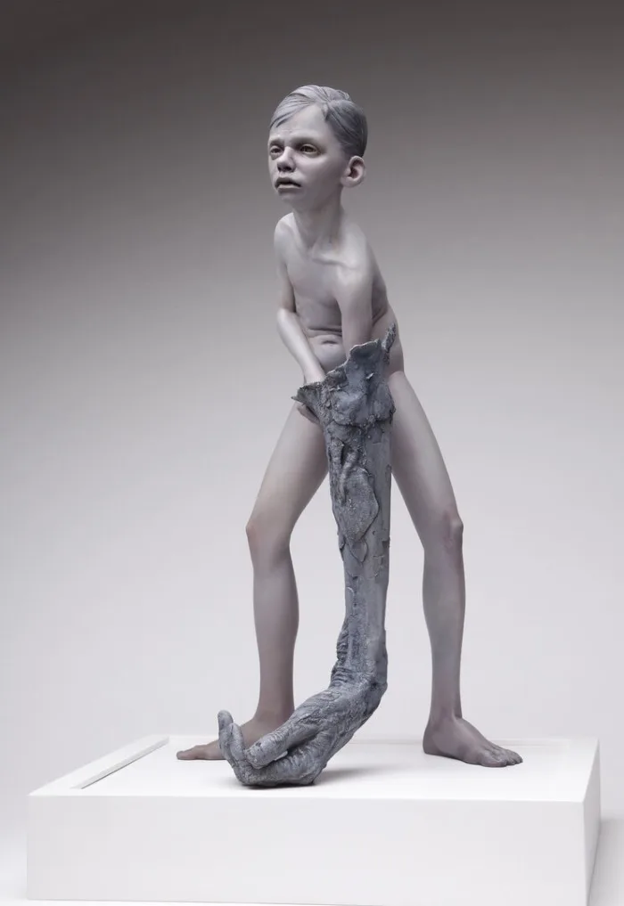Sculpture Longarm Dress-Up by Artist Jesse Thompson