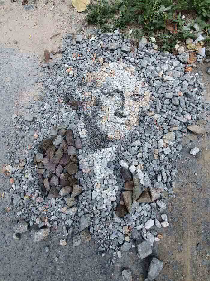 George Washington portrait using found stones