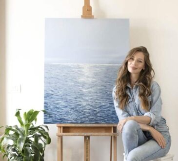 Sea storm painting Artist Nina Albiniova