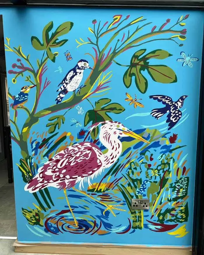 Bird mural art by Georgie Stewart, Mural painting designs, Painting wall murals ideas, Mural bird painting Birds mural art by Georgie Stewart