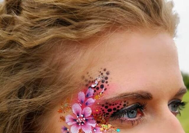 Beautiful face painting by Glitter Arty