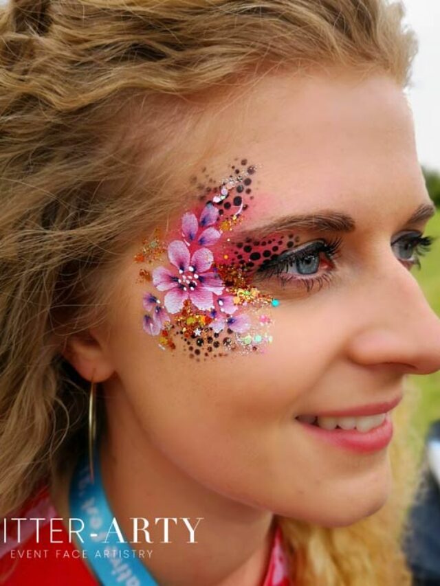 Beautiful Face Painting Designs Glitter-Arty - Trendy Art Ideas