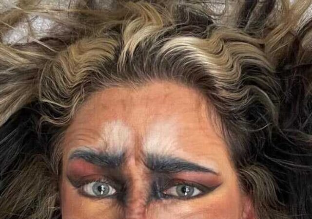 Stunning lion makeup with dramatic eyes